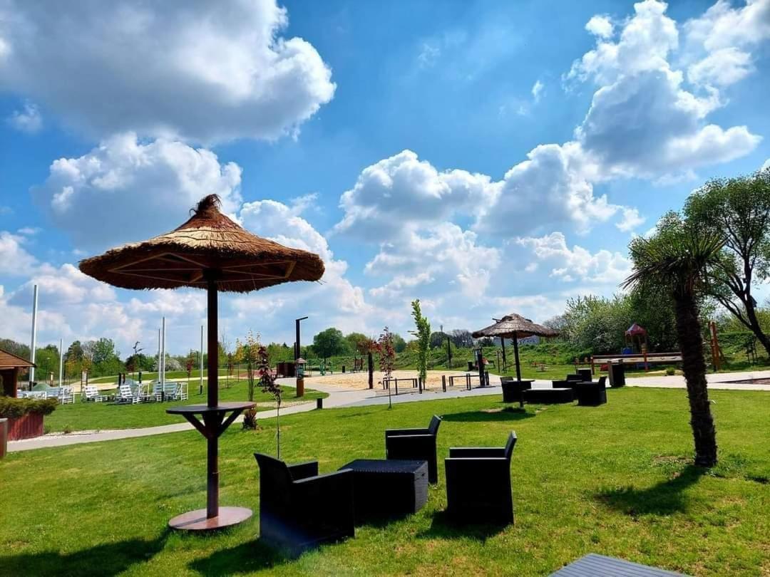 Apartament Zamkowy Będzin Exteriör bild
